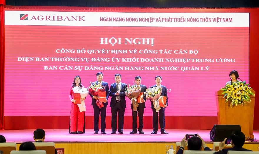 Agribank công bố Quyết định nhân sự cấp cao - Ảnh 2.