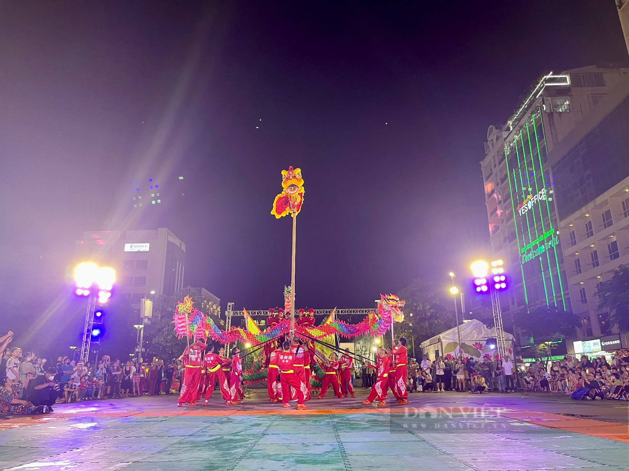 Khai mạc Lễ hội “Thành phố Hồ Chí Minh - Ngôi nhà của chúng ta” - Ảnh 8.