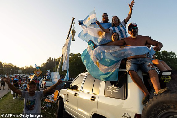 ĐT Argentina về nước, chuẩn bị lễ mừng công siêu hoành tráng cùng CĐV - Ảnh 5.
