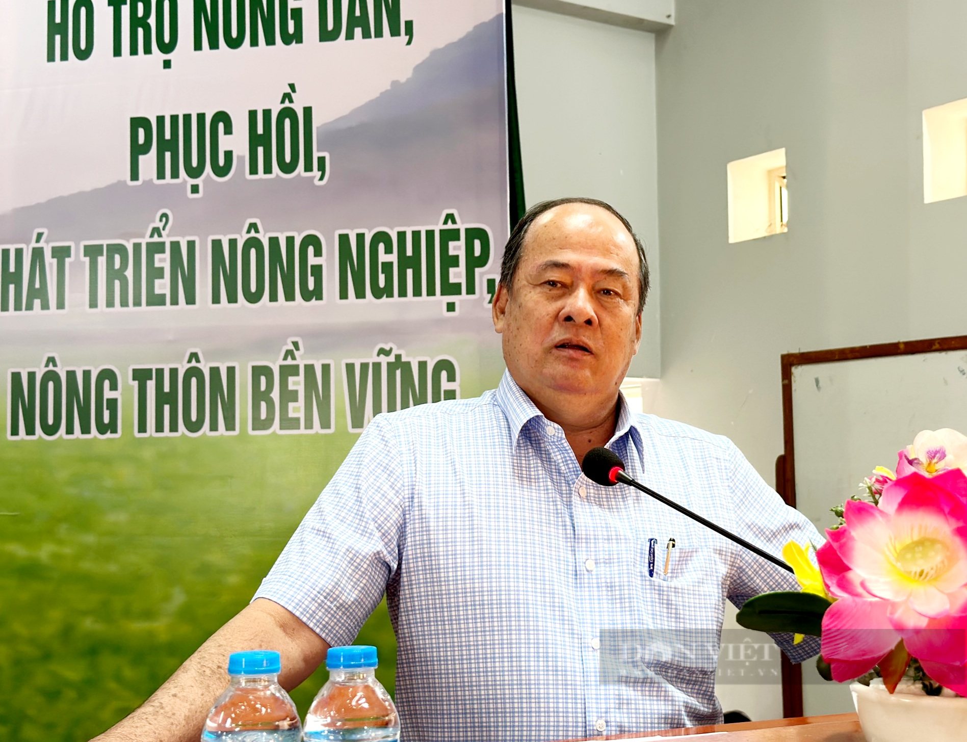 Đối thoại với nông dân, Chủ tịch UBND tỉnh An Giang đề nghị nông dân tham gia vào các mô hình kinh tế hợp tác - Ảnh 4.