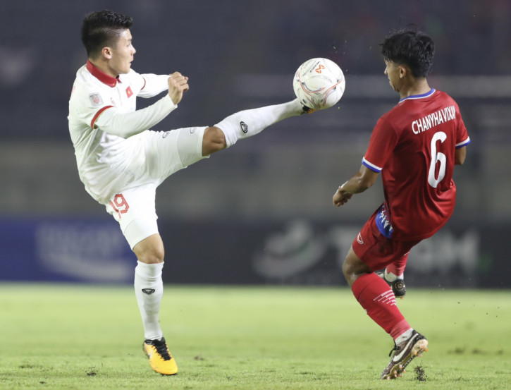 NÓNG: Quang Hải không chấn thương nặng, vẫn có thể chơi trận gặp Malaysia - Ảnh 2.