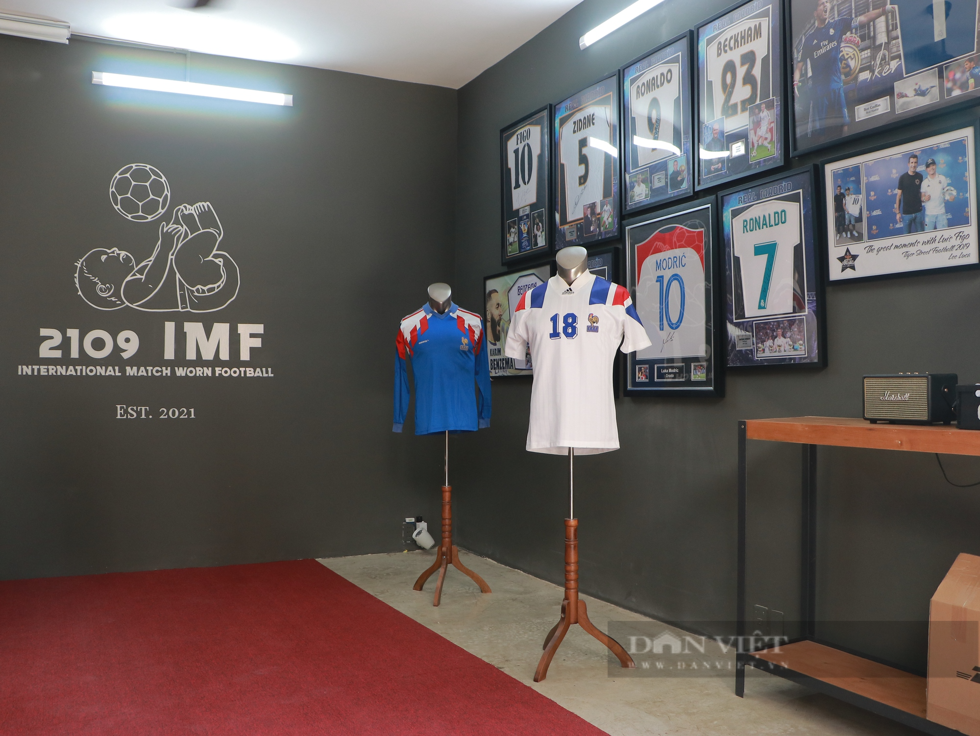 Thư viện bóng đá đầu tiên tại Việt Nam, trưng bày hơn 15.000 hiện vật về môn thể thao vua - Ảnh 2.