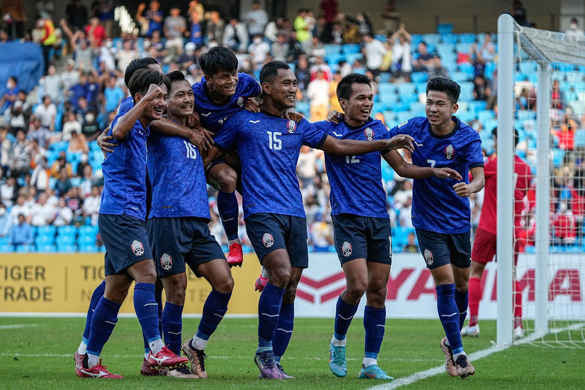 Lịch phát sóng AFF Cup 2022 ngày 23/12: Chờ thêm bất ngờ từ Campuchia - Ảnh 1.