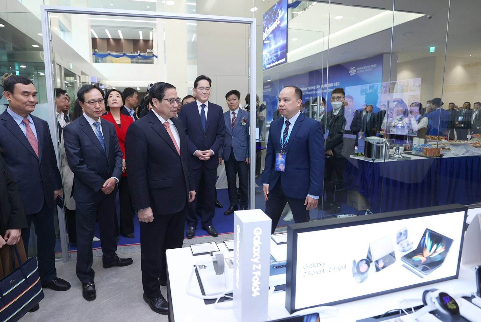 Thủ tướng dự lễ khánh thành Trung tâm Nghiên cứu và Phát triển của Samsung lớn nhất Đông Nam Á - Ảnh 7.