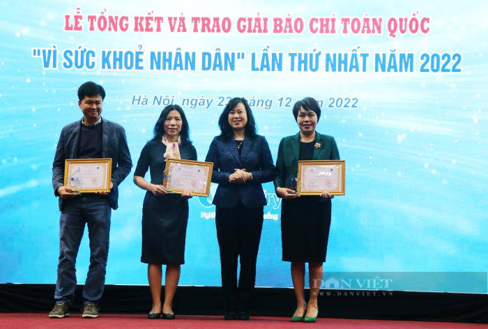 Báo Dân Việt đoạt 2 giải Báo chí toàn quốc &quot;Vì sức khoẻ nhân dân&quot;  - Ảnh 1.