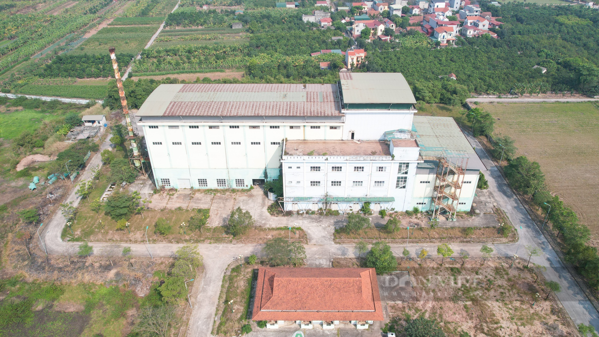 Toàn cảnh nhà máy rác trị giá hơn 200 tỉ bỏ hoang ở Hà Nội - Ảnh 6.