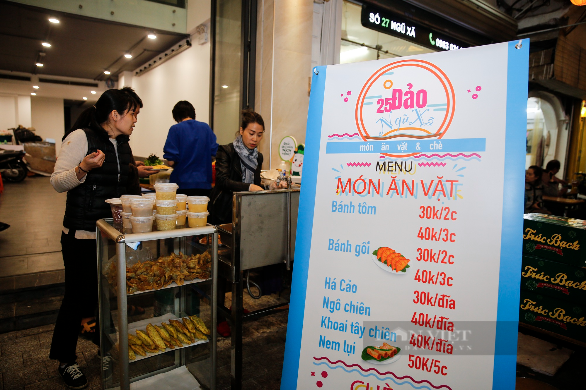 Khu phố ẩm thực đêm kết hợp đi bộ ở Hà Nội chính thức mở cửa, thu hút hàng nghìn du khách - Ảnh 7.