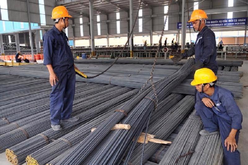 Giá vật liệu hôm nay 23/12: Giá thép giảm trở lại sau 2 ngày tăng