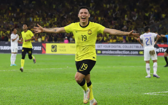 Sergio Aguero ghi bàn, Malaysia thắng "5 sao" trước Lào