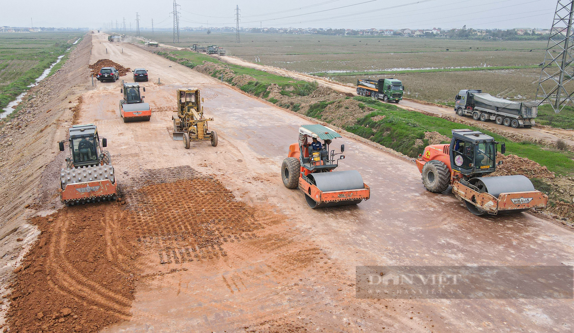 Khởi công 12 gói thầu cao tốc Bắc - Nam giai đoạn 2 vào ngày nào? - Ảnh 1.