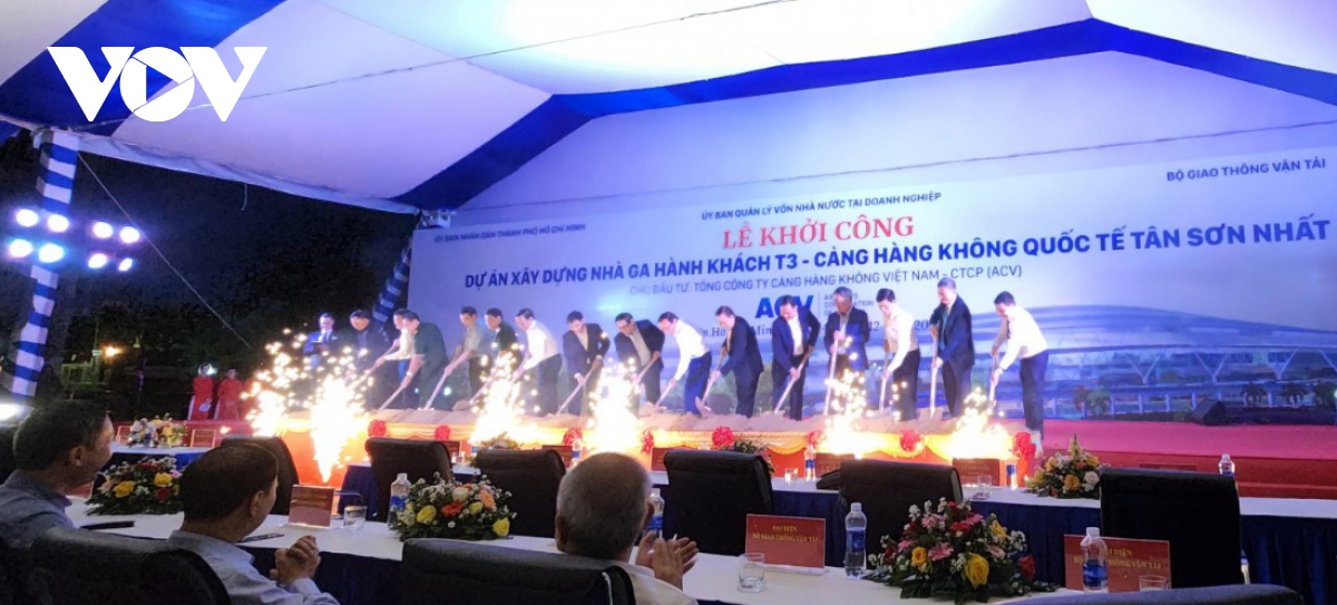 Thủ tướng phát lệnh khởi công xây dựng Nhà ga T3 sân bay Tân Sơn Nhất - Ảnh 5.