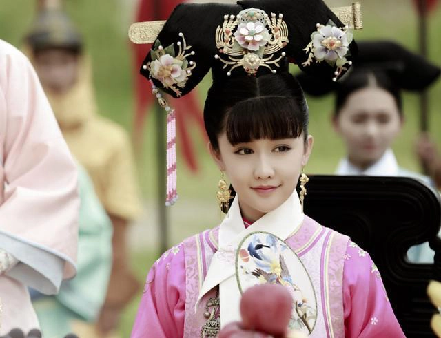 Phi tần nhỏ tuổi nhất của Càn Long: Là cháu gái 13 tuổi của Phú Sát Hoàng hậu - Ảnh 4.
