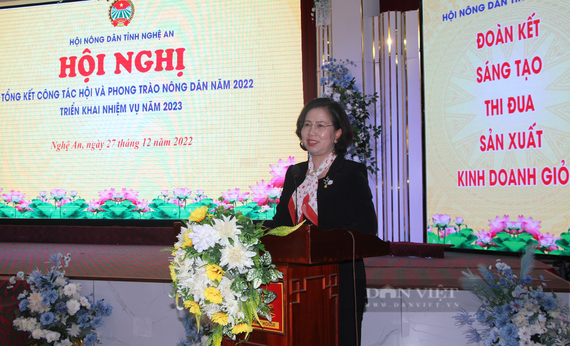 Hội Nông dân tỉnh Nghệ An vinh dự đón nhận cờ thi đua của Thủ tướng Chính phủ - Ảnh 4.
