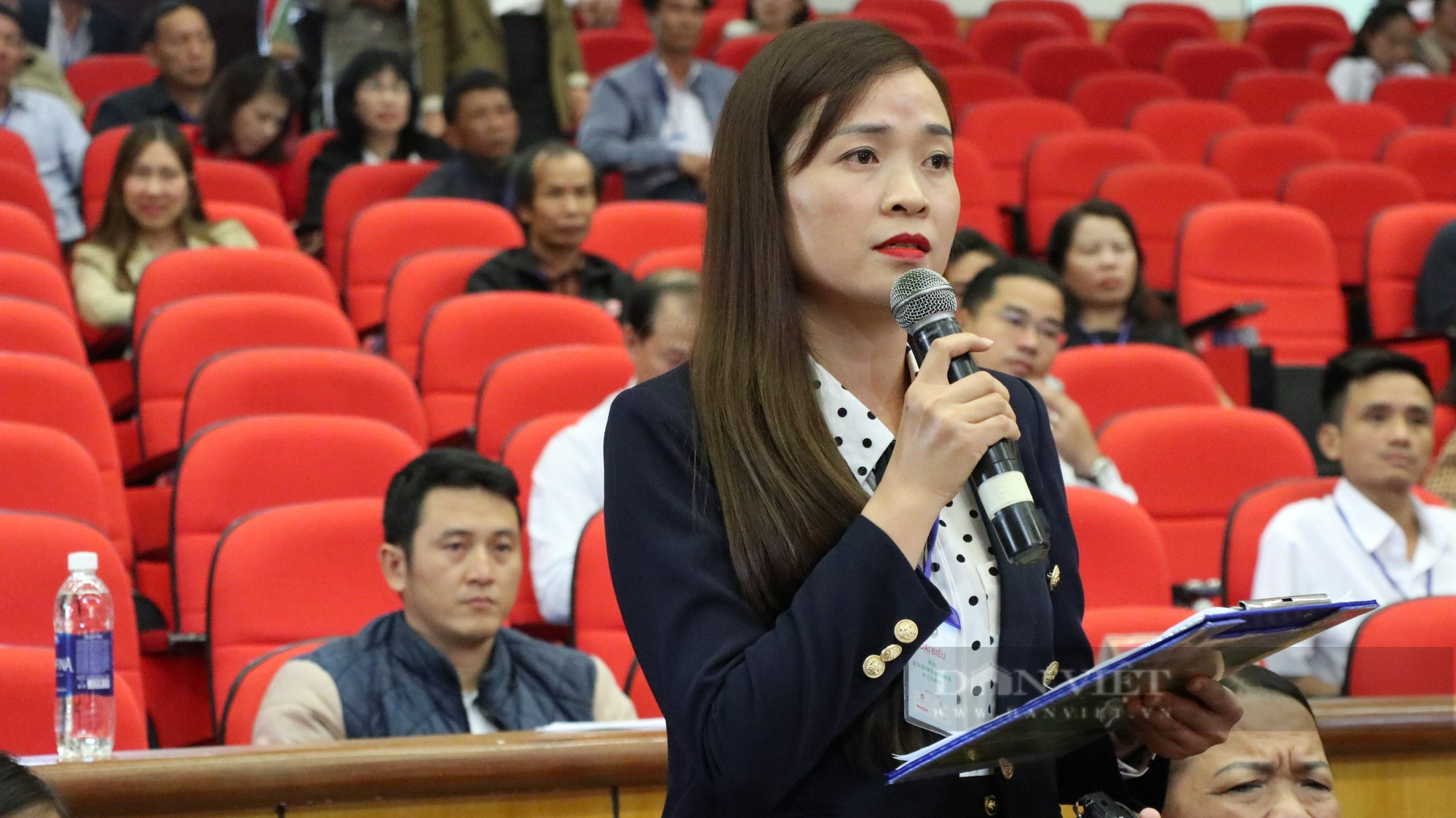 Chủ tịch tỉnh Đắk Nông đối thoại với nông dân: Tín dụng và thương hiệu nông sản được quan tâm - Ảnh 3.