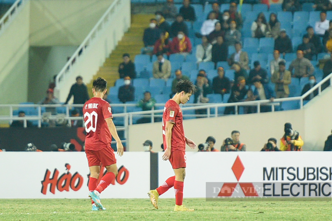 Đội tuyển Việt Nam thắng đậm Malaysia trong trận cầu hai thẻ đỏ, 1 penalty - Ảnh 5.