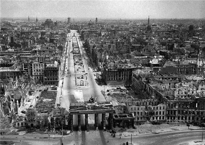 Chiến dịch Berlin - Đòn kết liễu của Hồng quân Liên Xô đối với phát xít Đức - Ảnh 6.