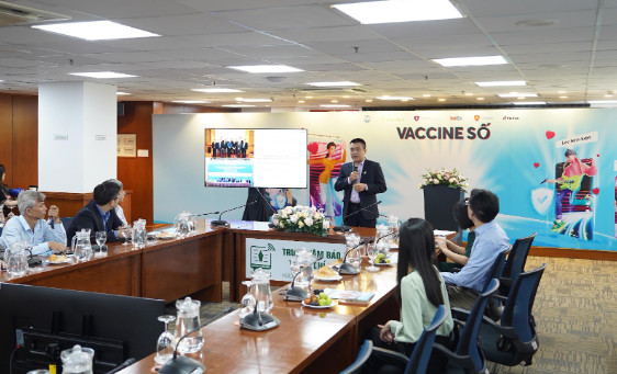 TikTok tái khởi động Chiến dịch #VaccineSo, chung tay nâng cao nhận thức cộng đồng về an toàn kỹ thuật số - Ảnh 1.