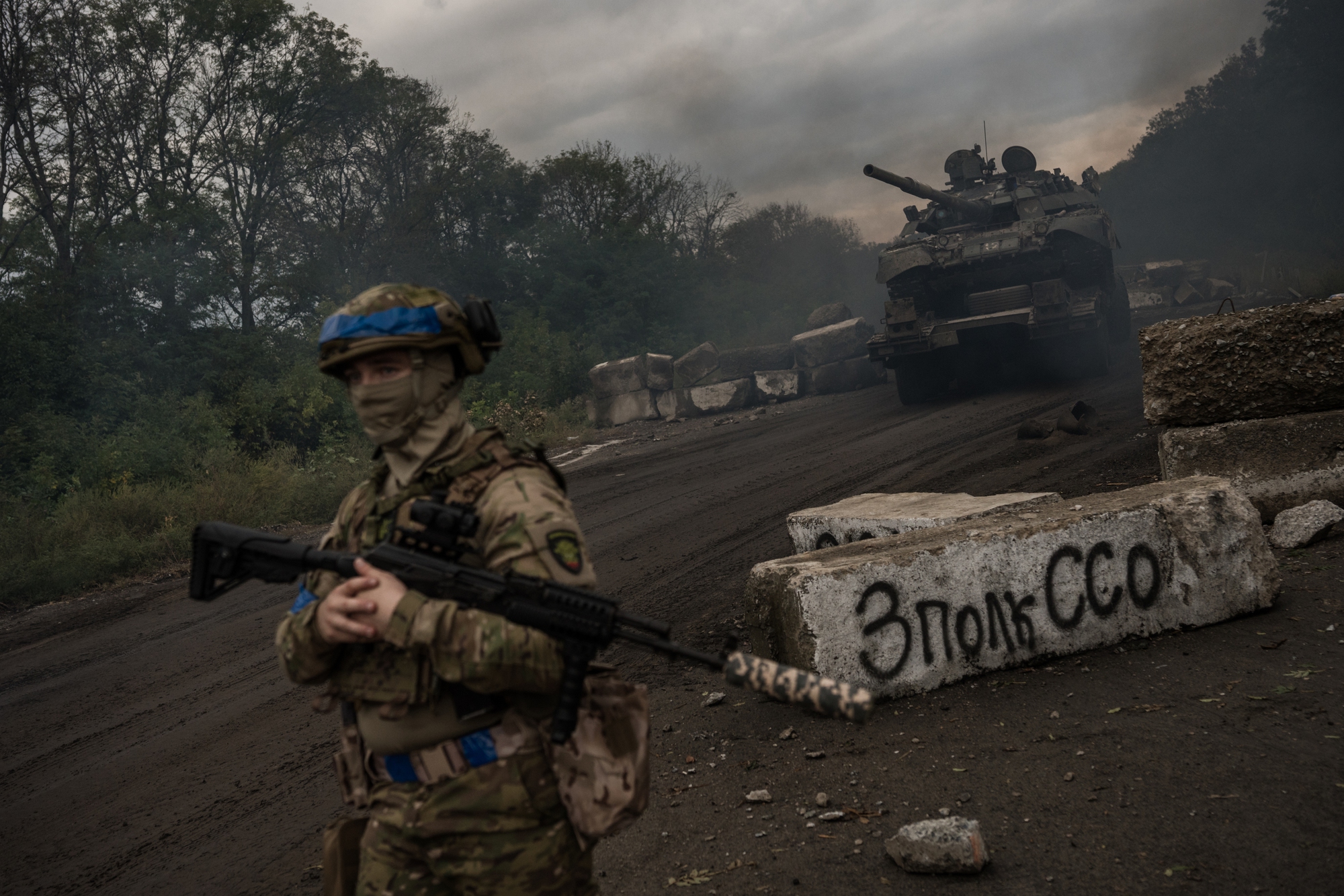 Bí mật chưa kể về cuộc phản công bất ngờ của Ukraine khiến quân Nga sốc và định hình lại cuộc chiến - Ảnh 1.