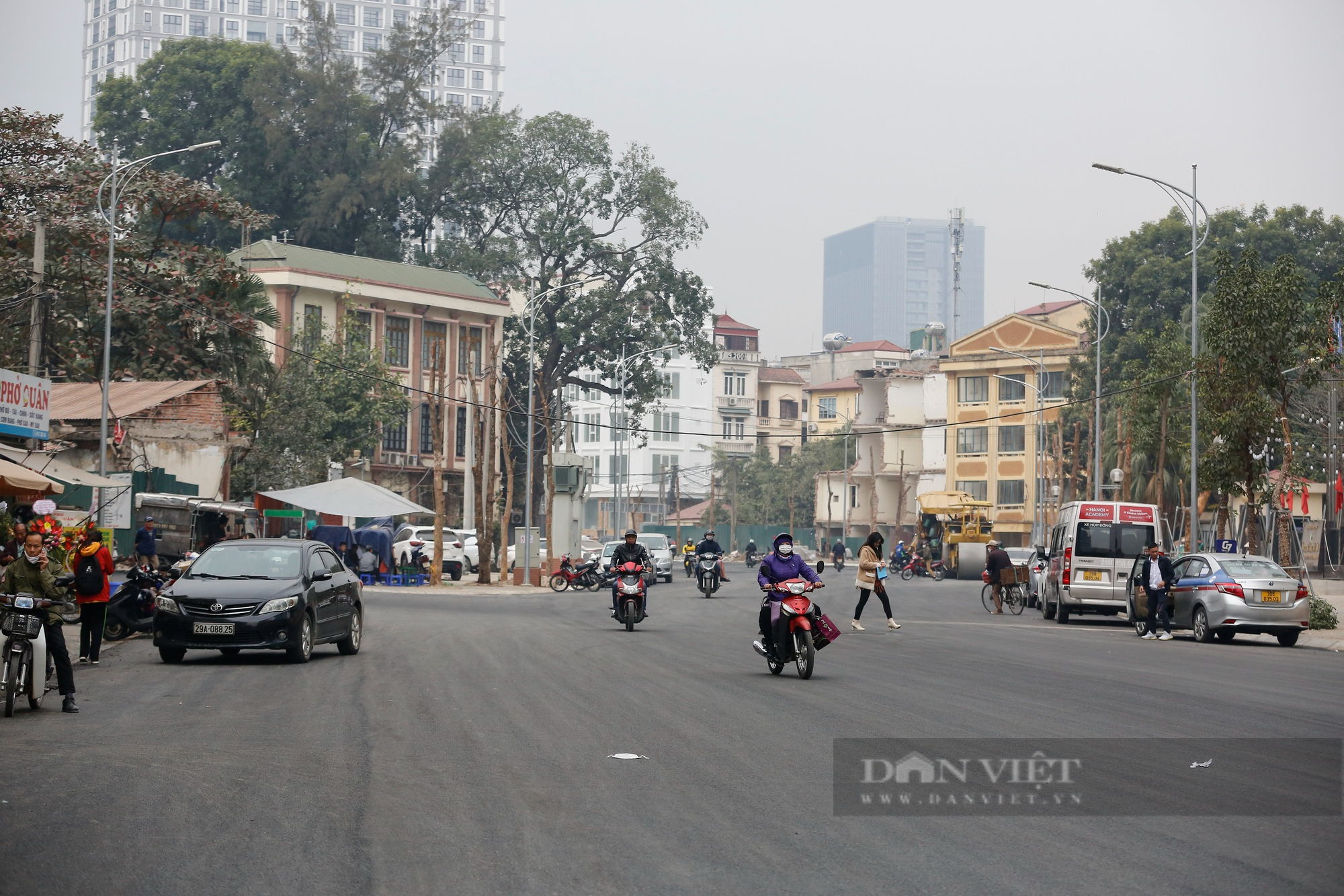 Diện mạo tuyến đường 342,624 tỷ đồng tại Hà Nội trước ngày thông xe - Ảnh 3.