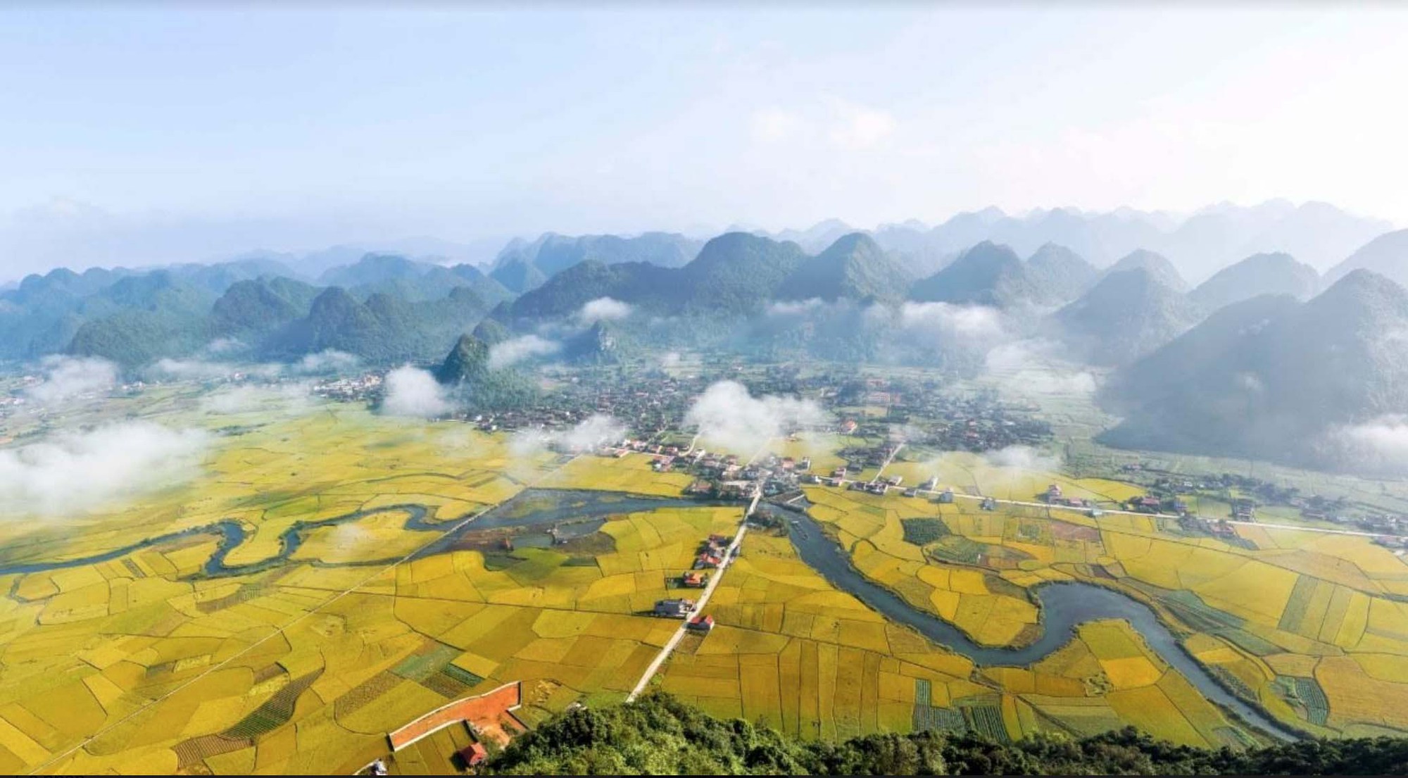 Top trải nghiệm tại làng du lịch tốt nhất thế giới và những địa điểm thú vị tại Việt Nam - Ảnh 7.
