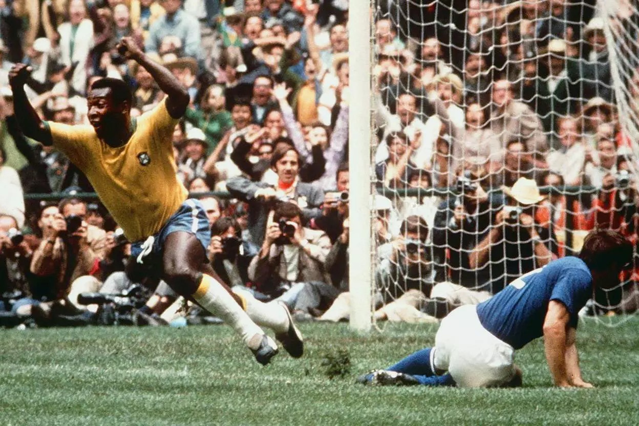 Vua bóng đá Pele: Người truyền cảm hứng bất tận - Ảnh 3.