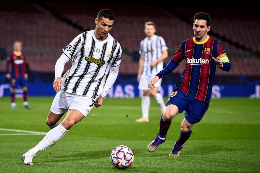 Vừa gia nhập Al Nassr, Ronaldo có ngay lịch hẹn so tài với Messi - Ảnh 2.