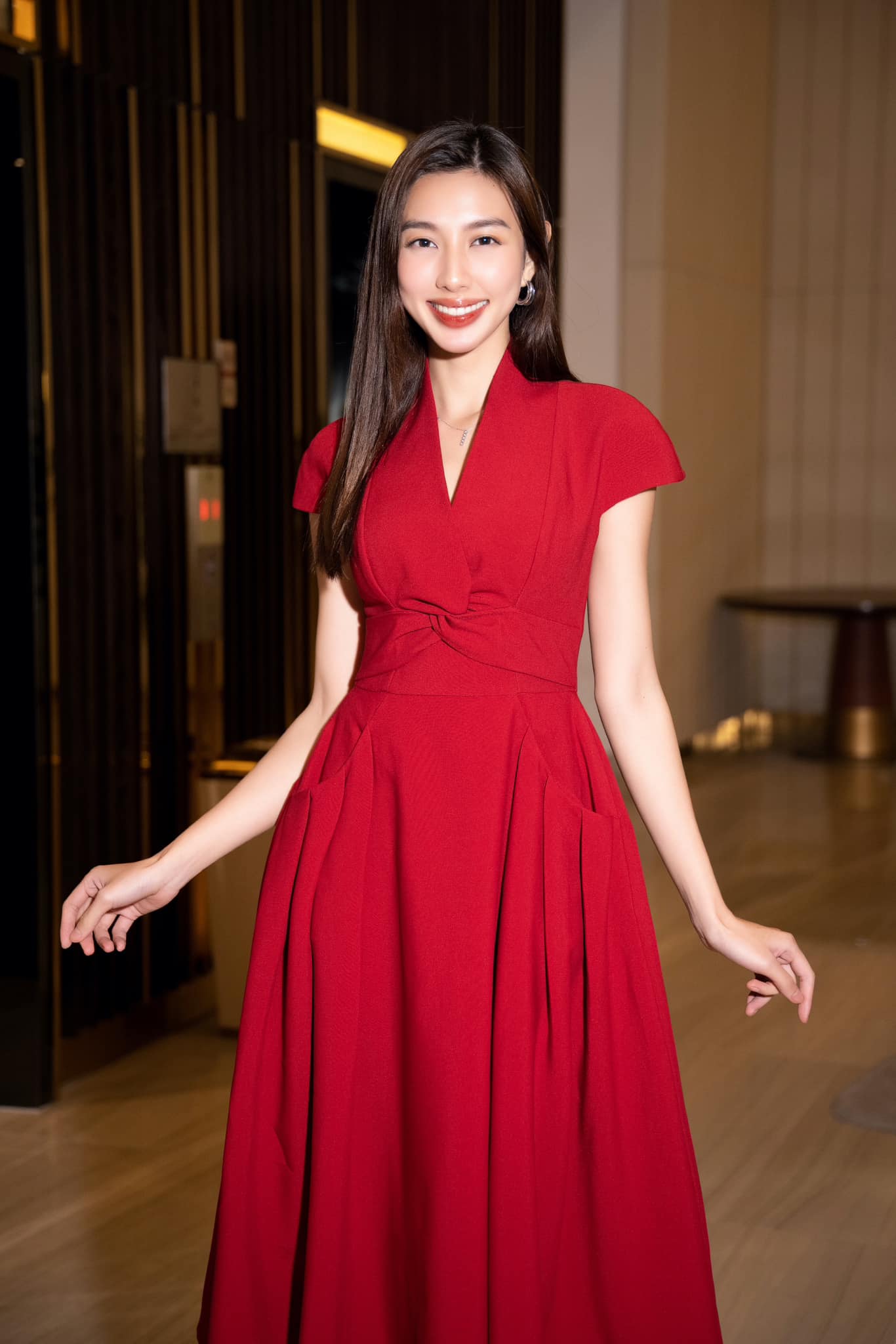 Hoa hậu Thùy Tiên: “Tôi giấu kín chuyện tình cảm để duy trì hạnh phúc” - Ảnh 1.