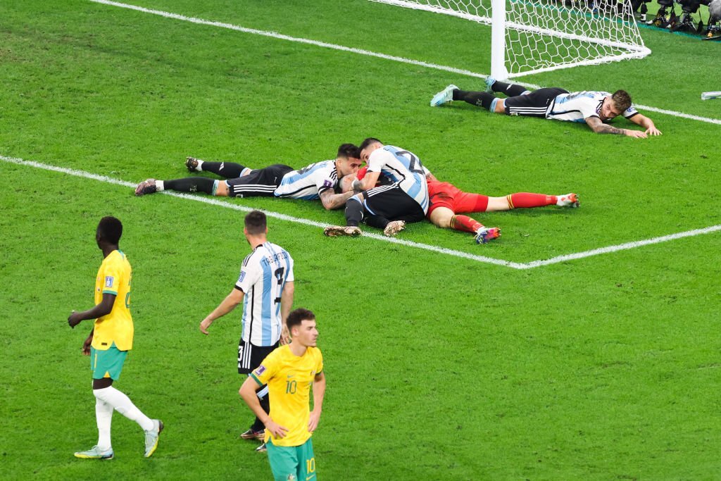 Emiliano Martinez - Người hùng thầm lặng của ĐT Argentina - Ảnh 2.