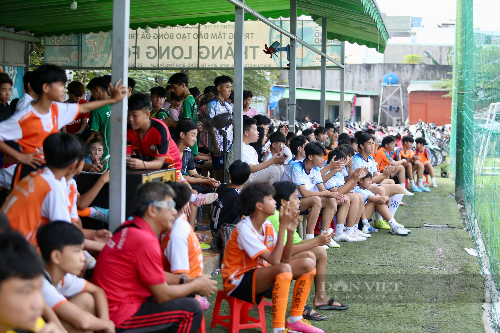 Có một World Cup sôi động ở Sài Gòn - Ảnh 7.