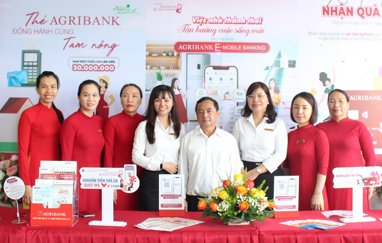 Agribank Đông Gia Lai: Hiệu quả từ mô hình tổ vay vốn gắn với phát triển dịch vụ - Ảnh 1.