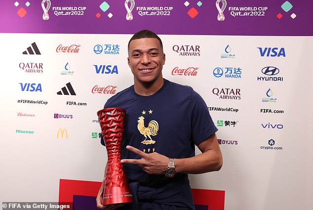 Lý do đằng sau việc Mbappe từ chối trả lời phỏng vấn - Ảnh 2.