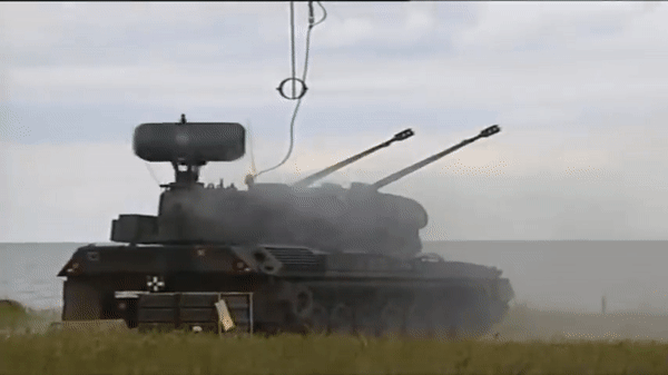Đức chuyển thêm pháo phòng không Gepard cho Ukraine để diệt UAV tự sát - Ảnh 3.