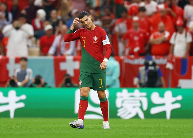 Kết quả Bồ Đào Nha vs Thụy Sĩ: Ronaldo dự bị, “Selecao châu Âu” vẫn đại thắng - Ảnh 4.