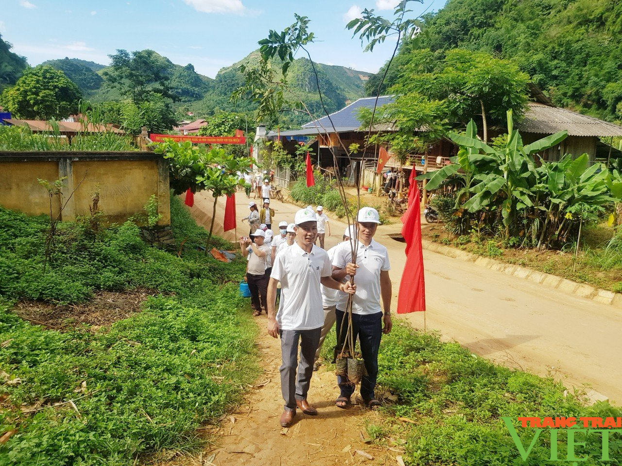 Xây dựng Tông Cọ thành vùng quê đáng sống  - Ảnh 1.