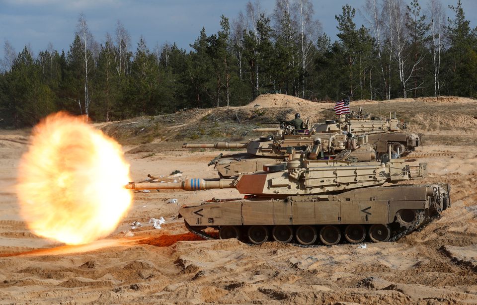 Mỹ đồng ý bán xe tăng M1A1 Abrams trị giá 3,75 tỷ USD cho Ba Lan - Ảnh 1.