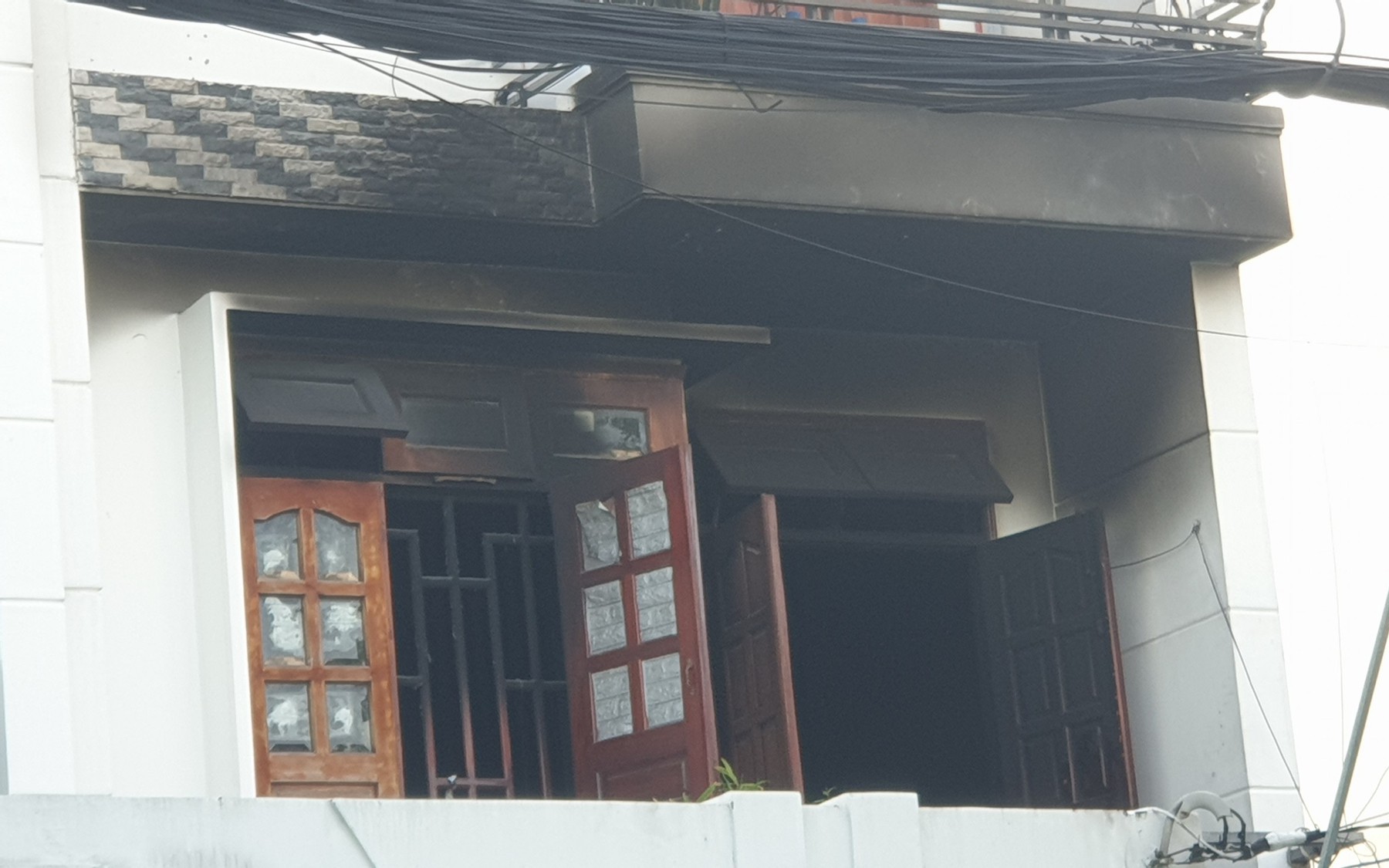 Vụ cháy nhà trọ khiến 1 người phụ nữ tử vong: Có dấu hiệu cố tình phóng hỏa giết người
