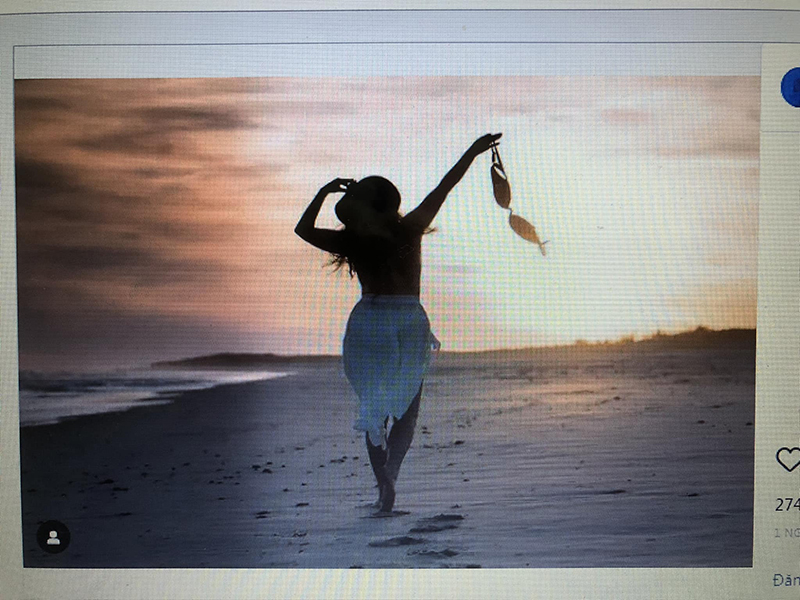 Mỹ: Đảo du lịch Nantucket “bật đèn xanh” cho phụ nữ để ngực trần trên bãi biển - Ảnh 4.