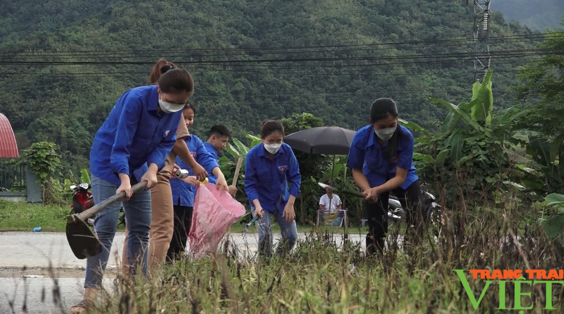 Xã nghèo ở Lai Châu nỗ lực bảo vệ môi trường gắn với xây dựng NTM - Ảnh 4.