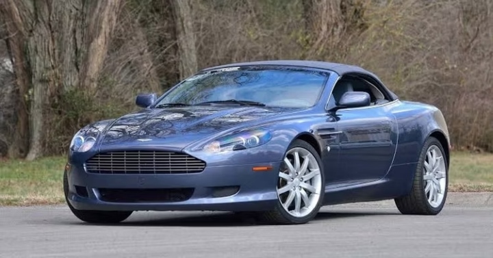 5 mẫu xe Aston Martin đẹp nhất mọi thời đại - Ảnh 3.