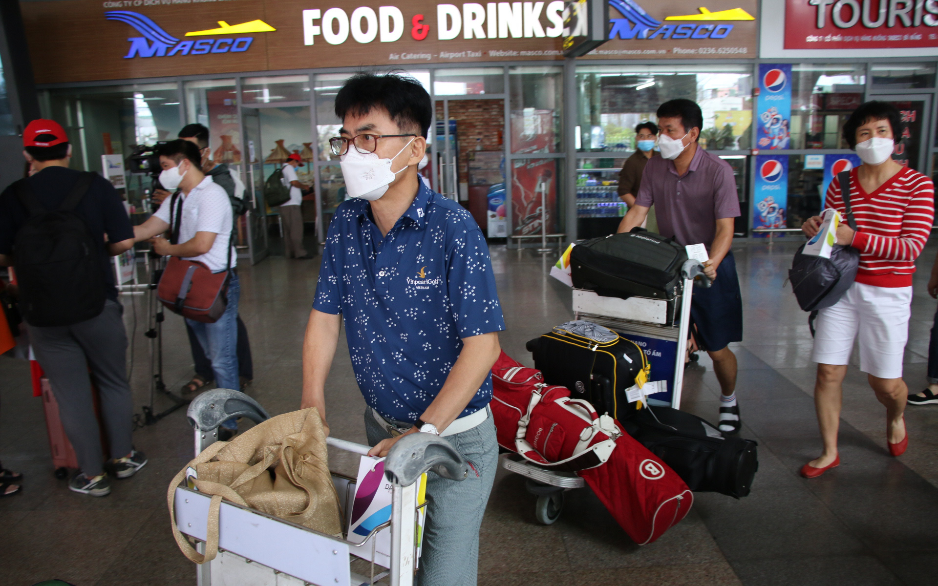 Đà Nẵng đón hơn 200 hành khách "xông đất"dịp Tết Nguyên Đán Nhâm Dần