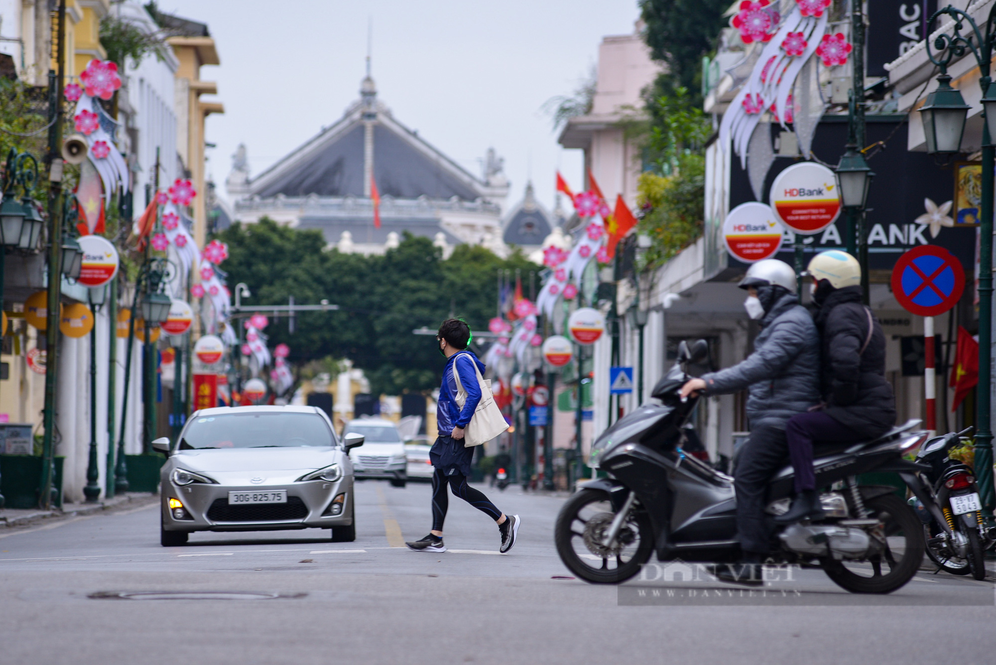 Có một Hà Nội bình yên đến nao lòng trong ngày đầu năm mới - Ảnh 2.