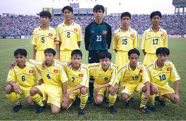 4 “người hùng” U16 Việt Nam thế hệ 2000 “tiếp sức” cho ĐT Việt Nam - Ảnh 1.