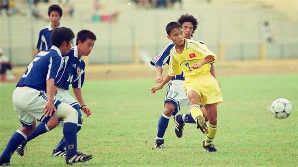 4 “người hùng” U16 Việt Nam thế hệ 2000 “tiếp sức” cho ĐT Việt Nam - Ảnh 2.