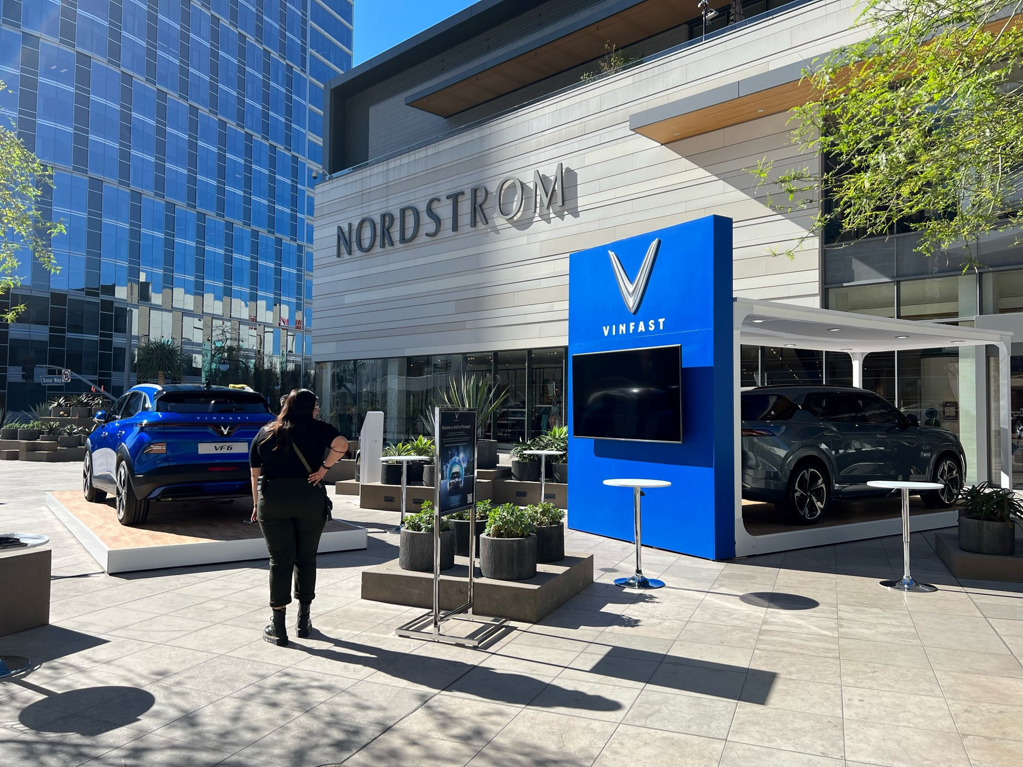 VinFast tổ chức Roadshow ra mắt xe điện tại California - Ảnh 3.