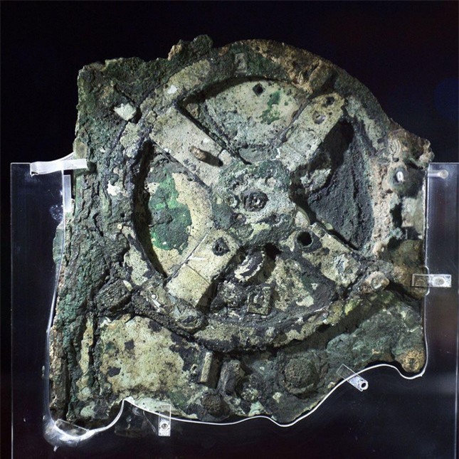 Vén màn bí ẩn máy tính cổ đại Antikythera - Ảnh 1.