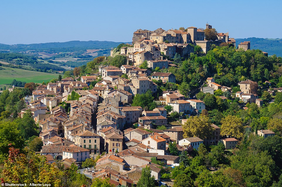 5 ngôi làng đẹp nhất nước Pháp - Ảnh 3.