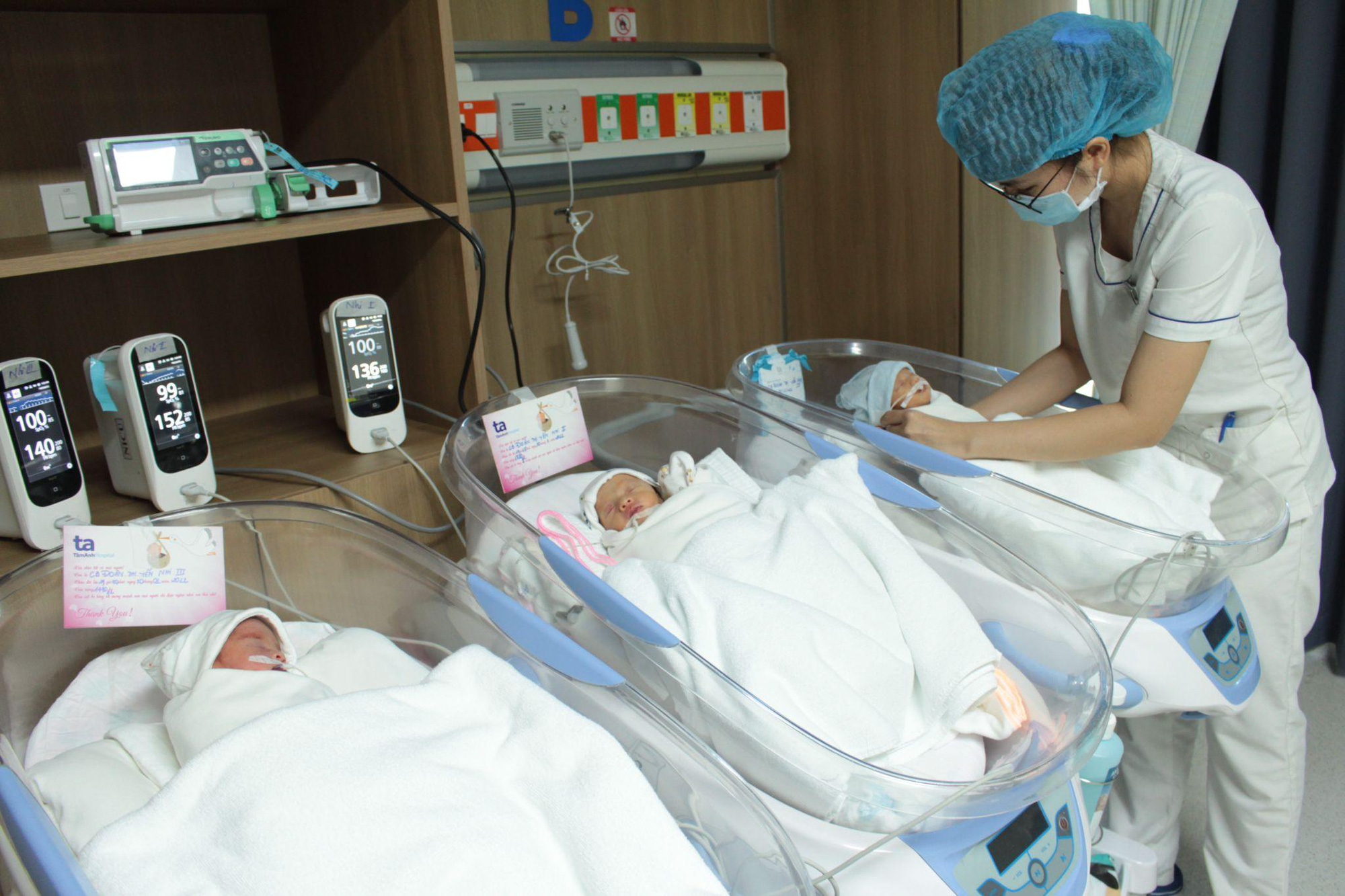 Bệnh viện Tâm Anh giữ thai thành công cho thai phụ mang tam thai biến chứng - Ảnh 1.