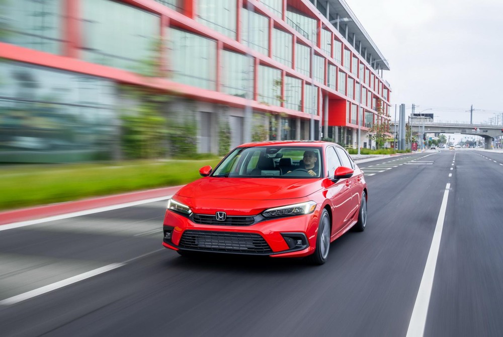 Giá xe Honda Civic 2022 lăn bánh vừa ra mắt, giảm đầy bất ngờ đấu Toyota Corolla Altis, Mazda 3. - Ảnh 5.