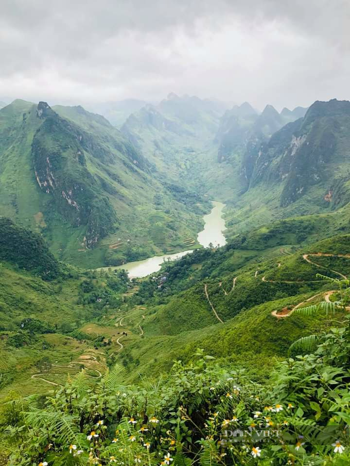 Vụ 47 hộ dân lo mất kế sinh nhai ở hẻm vực cao nhất Đông Nam Á: “Hãy để miếng ăn này cho chúng tôi!” - Ảnh 3.