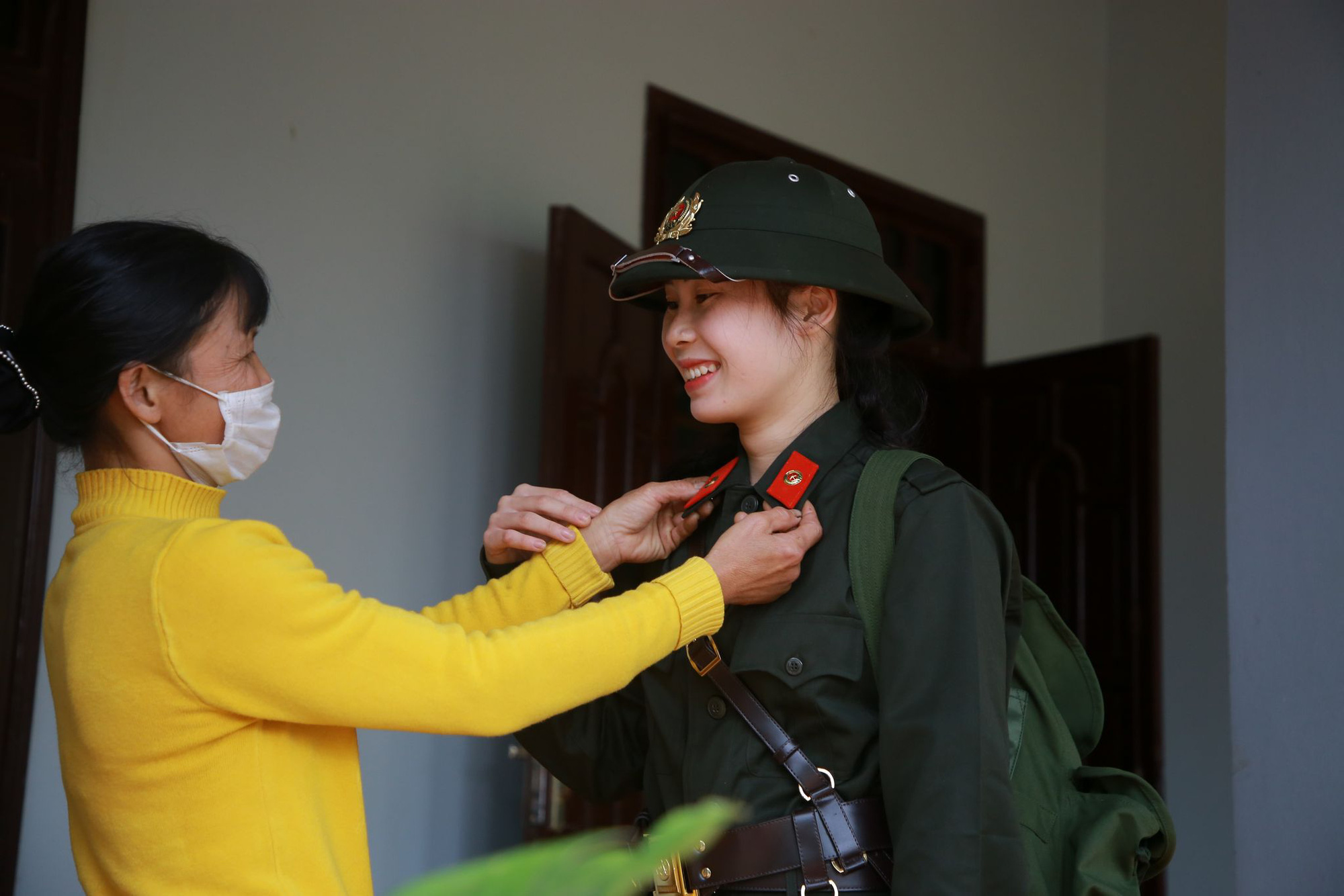 Nữ tân binh duy nhất ở Quảng Trị chia sẻ gì trong ngày nhập ngũ - Ảnh 2.